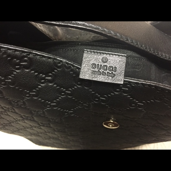 💯% Authentic Gucci hobo bag - Picture 5 of 8